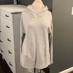 Gray Sweatshirt Hoodie Women’s L